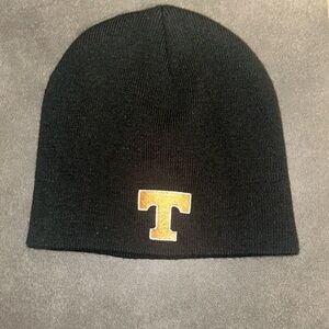 Tennessee Vols beenie hat in the color black.